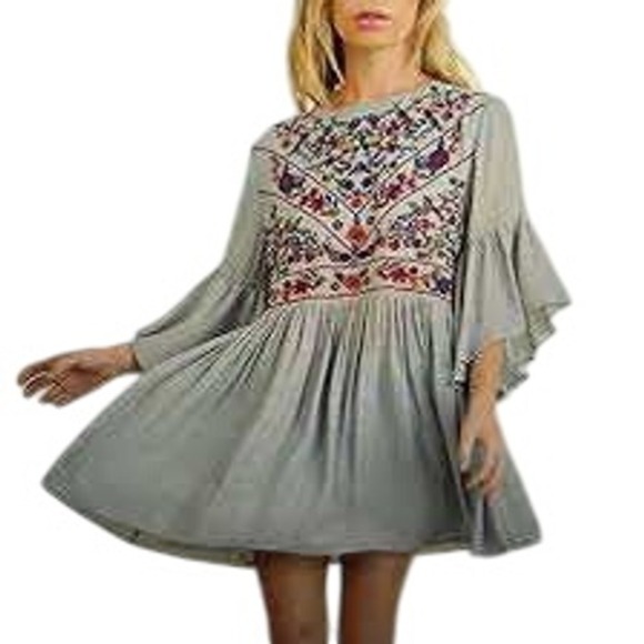 Umgee Bell Sleeve Floral Embroidered Lined Pleated Skirt Mini Dress Size 2XL NWT - Picture 1 of 10